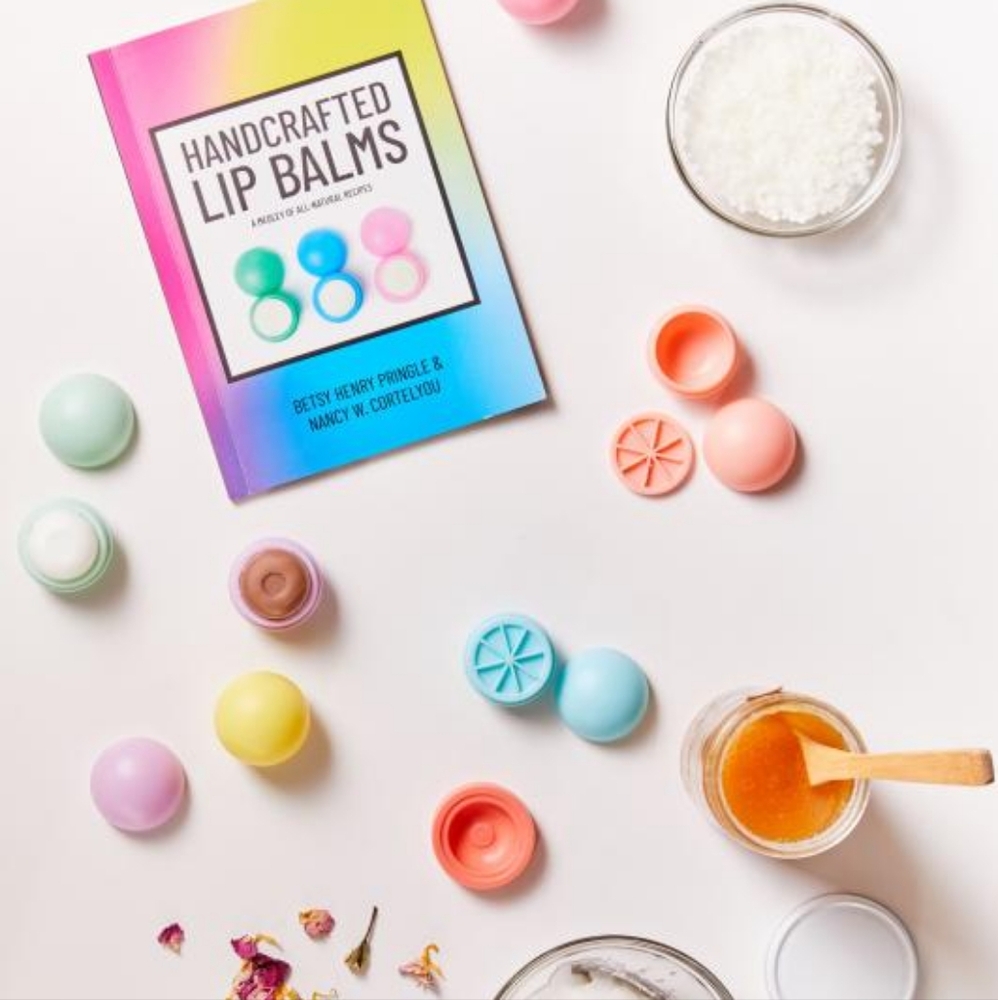 Handcrafted DIY Lip Balm Kit